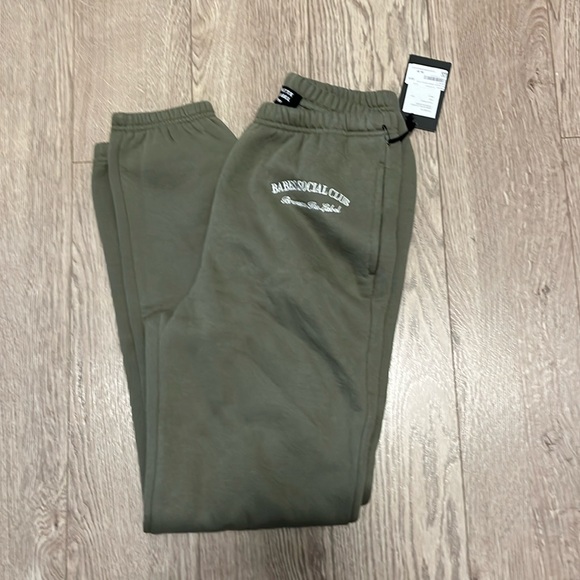 BNWT Brunette the Label XS/S joggers - Picture 1 of 3